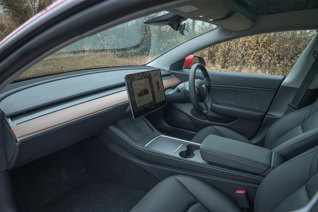 Connectivity Revolutionizing the Driving Experience