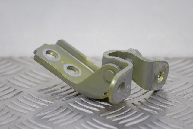 Toyota Yaris Door Hinge Top Front Passengers Side