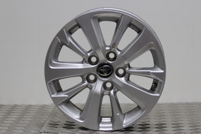 Toyota Yaris Cross Wheel Rear Passengers Side (2024)