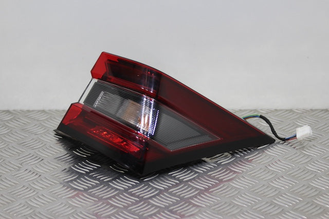 Nissan Juke Tail Light Lamp Drivers Side