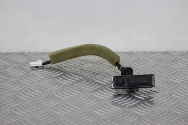 Nissan Juke Tailgate Boot Lock Switch