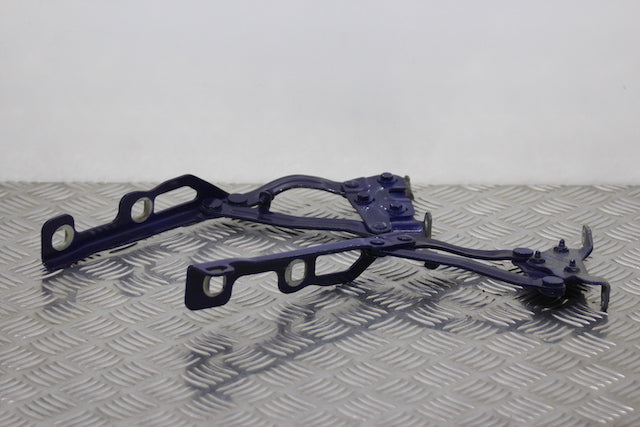 Opel Corsa Bonnet Hinge x2 (2011)