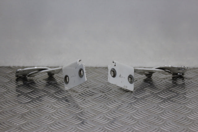 Citroen Berlingo Bonnet Hinge x2 (2004)