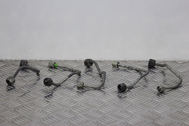 Volvo V40 Fuel Injector Pipes