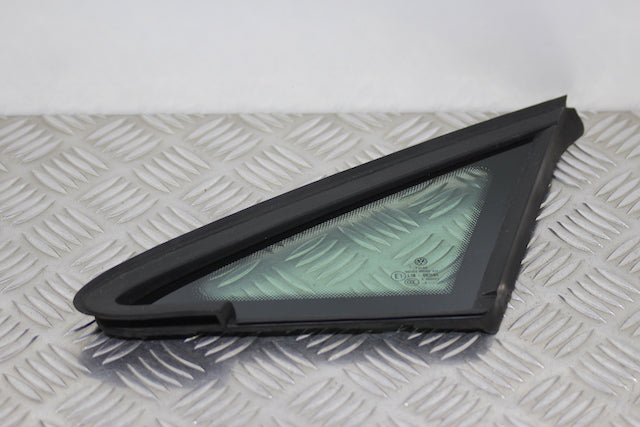 Volkswagen Golf Quarter Panel Window Glass Front Passengers Side