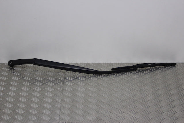 Toyota Corolla Wiper Front Passengers Side