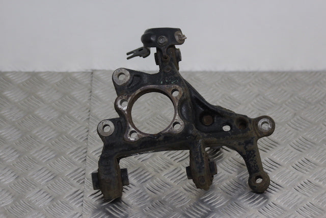 Toyota Corolla Stub Axle Rear Drivers Side