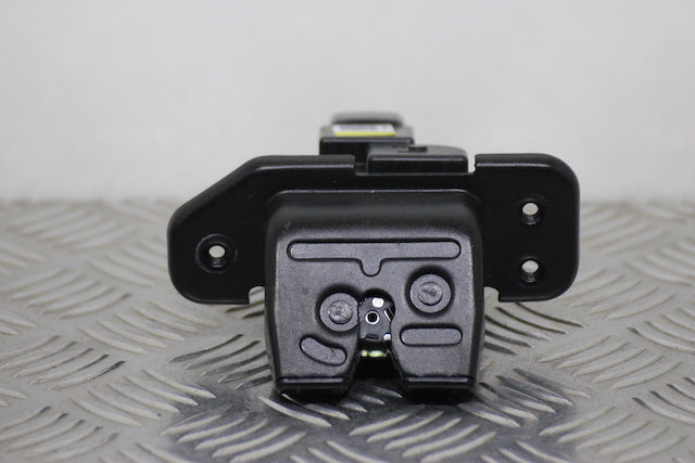 Kia Ceed Tailgate Boot Lock