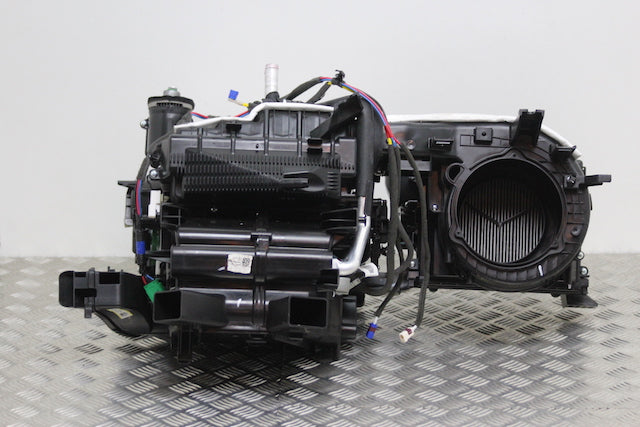 Kia Ceed Heater Box complete with Matrix