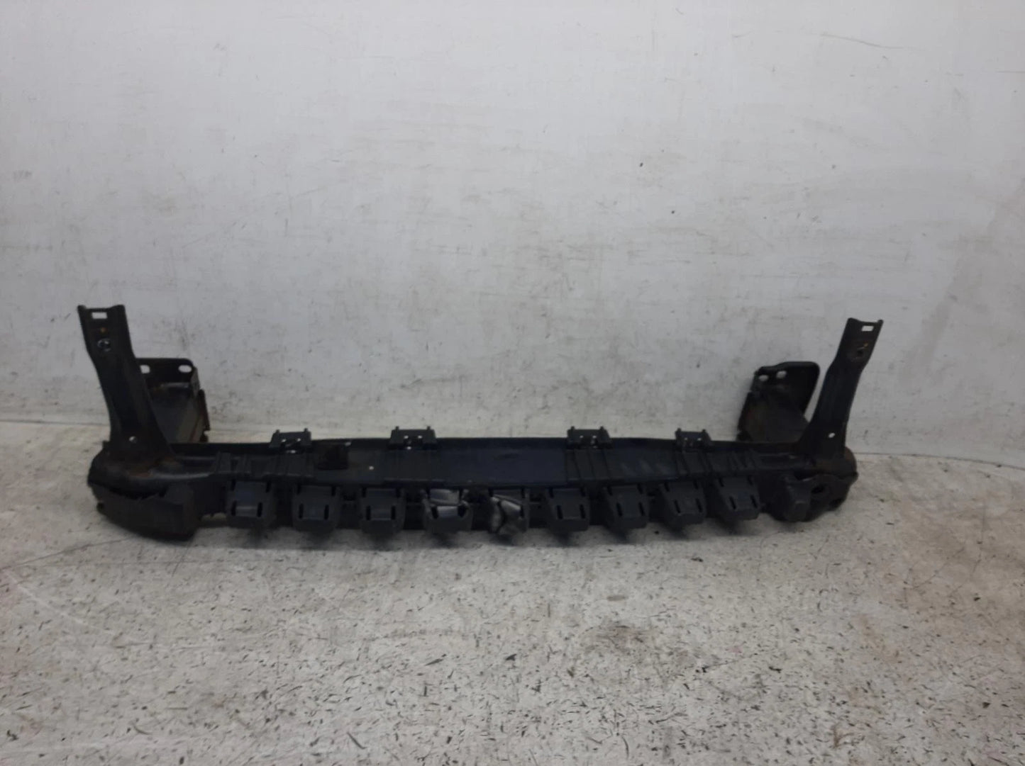 Volkswagen Polo Mk5 (6C) Front Bumper Reinforcement