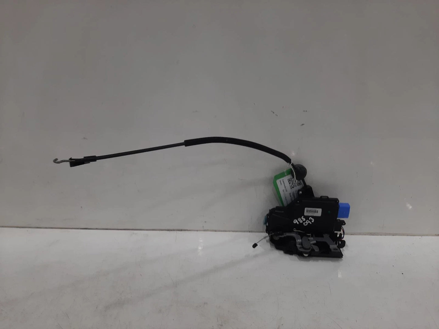 Volkswagen Touran Mk1 1T O/S Right Front Door Lock Assembly 26AB3D2837016A</wbr>B