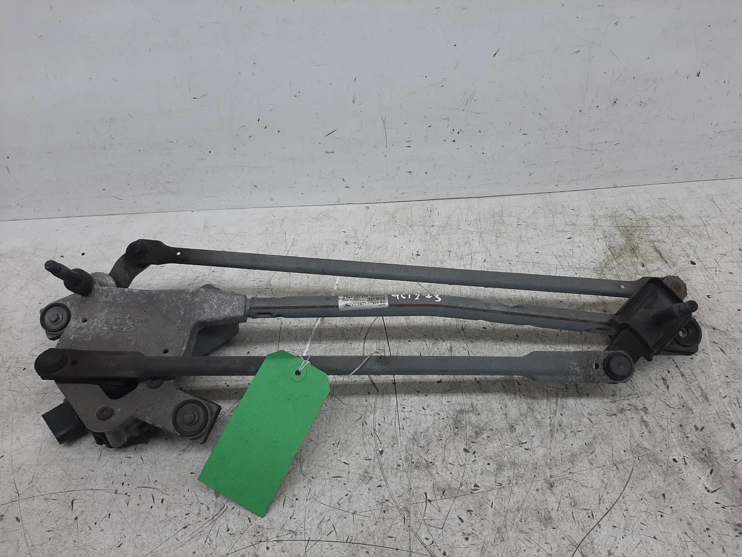 Ford Mondeo Mk4 Bosch Front Wiper Motor With Linkage/Rack