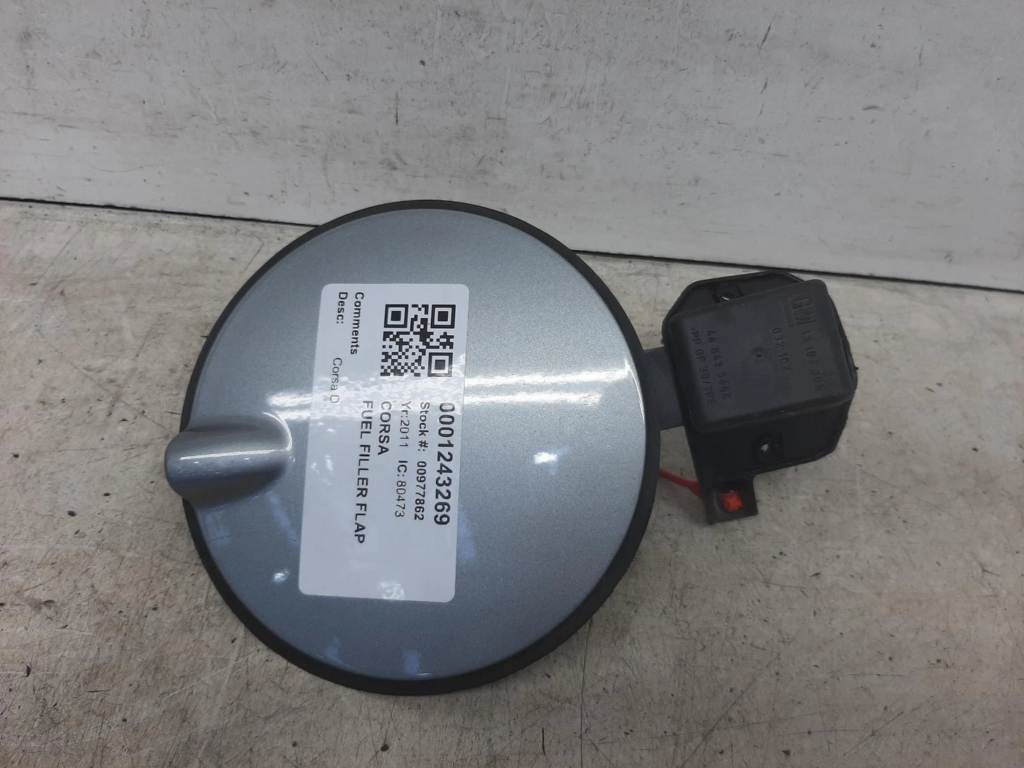 Opel Corsa 1.2L Diesel Silver Fuel Filler Flap