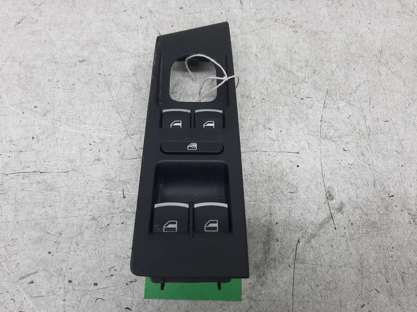 Volkswagen Passat Right Front Drivers Master Window Switches