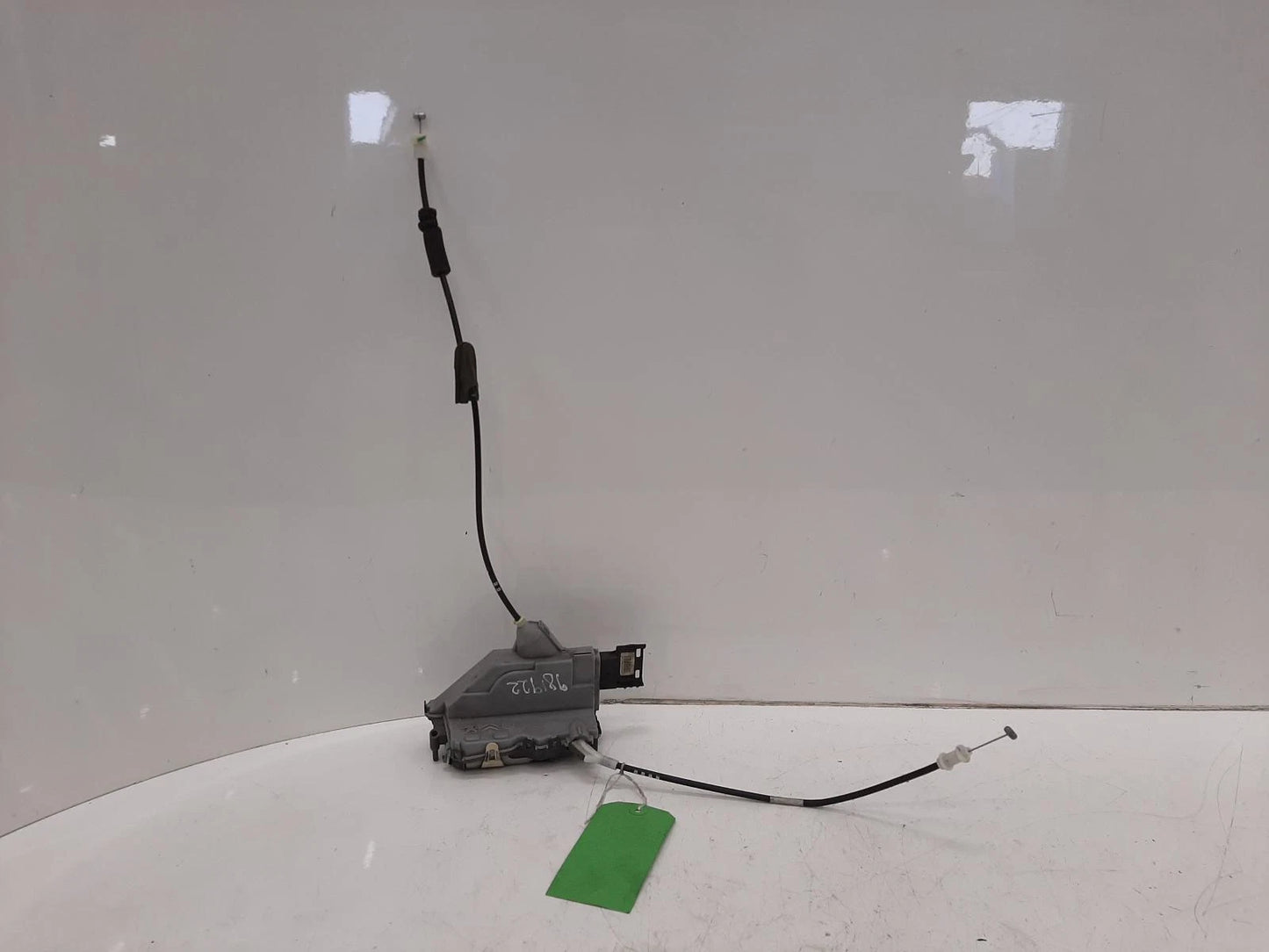 Peugeot 508 Mk1 O/S Drivers Right Rear Door Lock Assembly