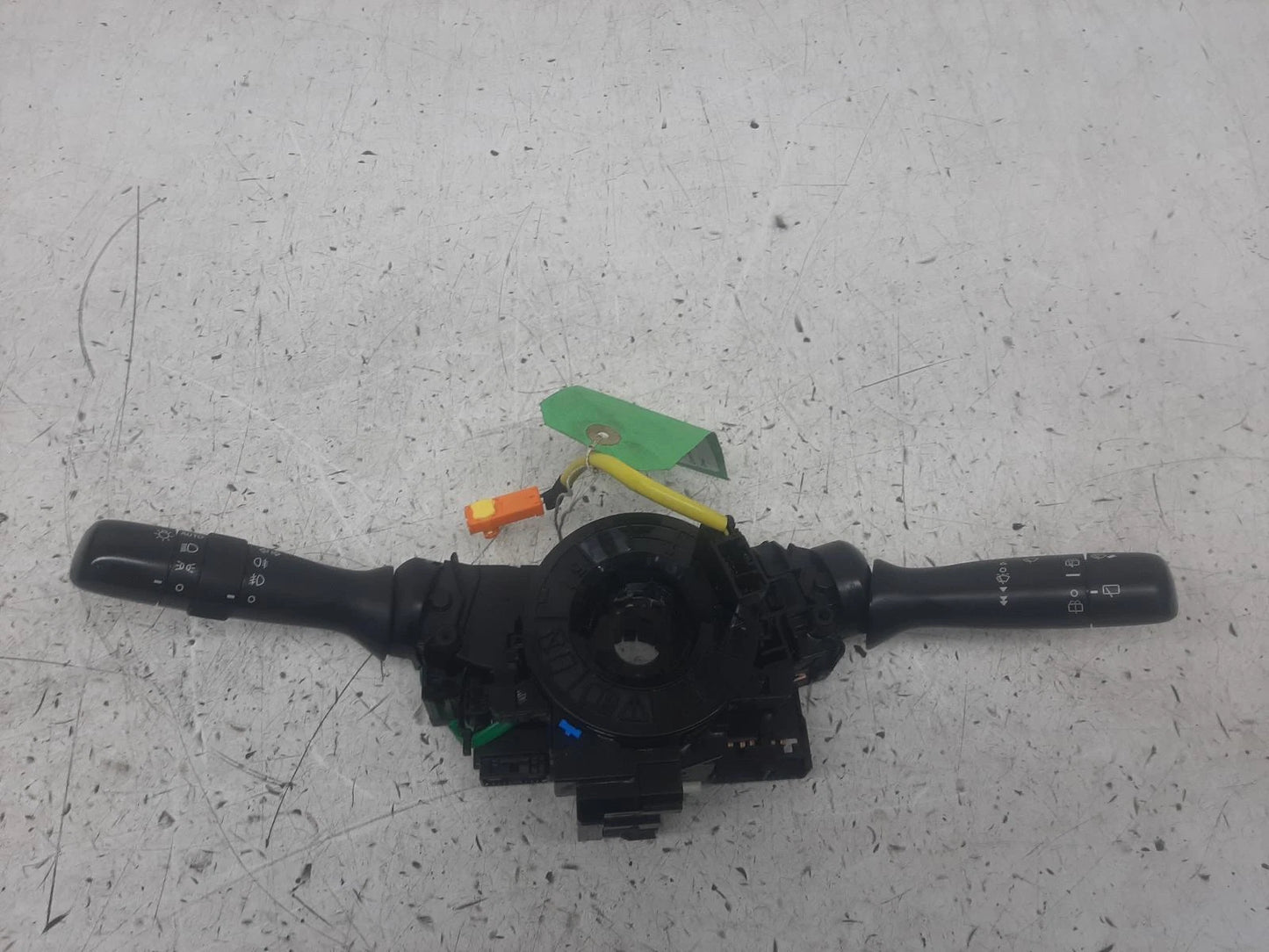 Peugeot 108 Mk1 COMBINATION SWITCH Indicator And Lights Stalk