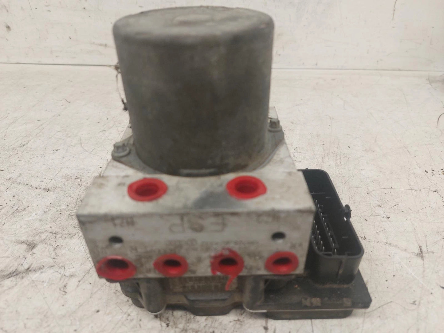 Audi A4 Mk4 (B8) ABS Pump/Modulator