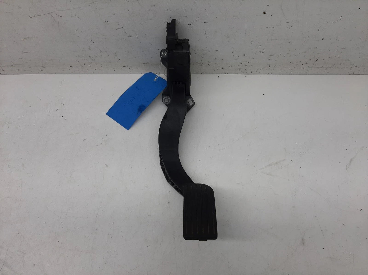 Peugeot 208 Mk1 Manual THROTTLE PEDAL POTENTIOMETER