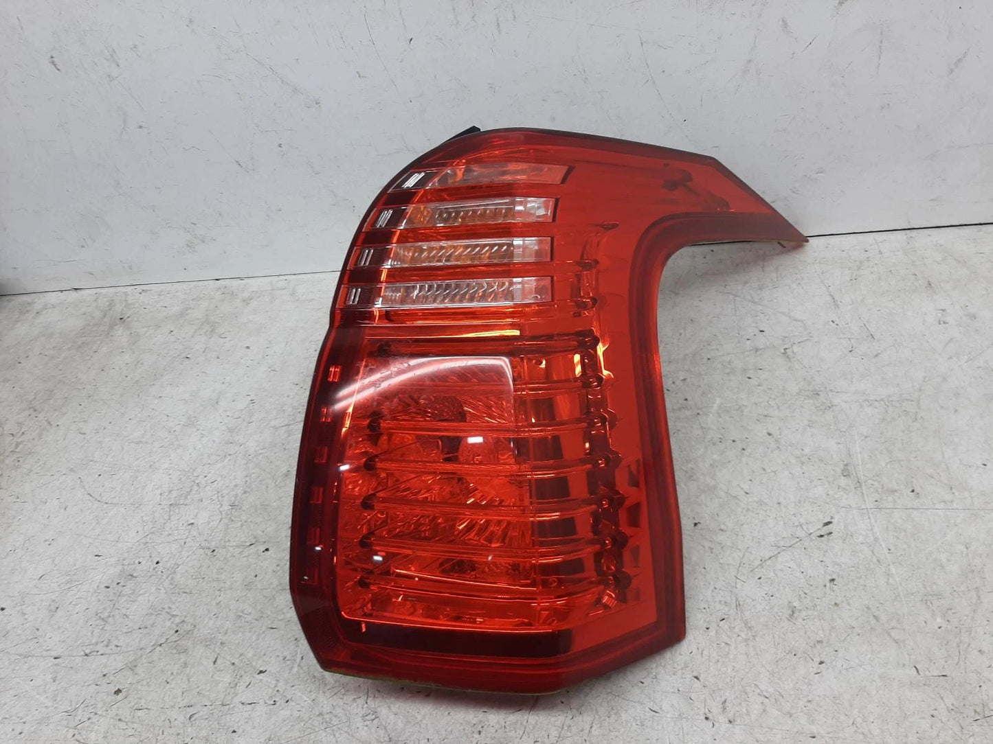 Peugeot 5008 Mk1 O/S Drivers Right Rear Outer Taillight Tail Light