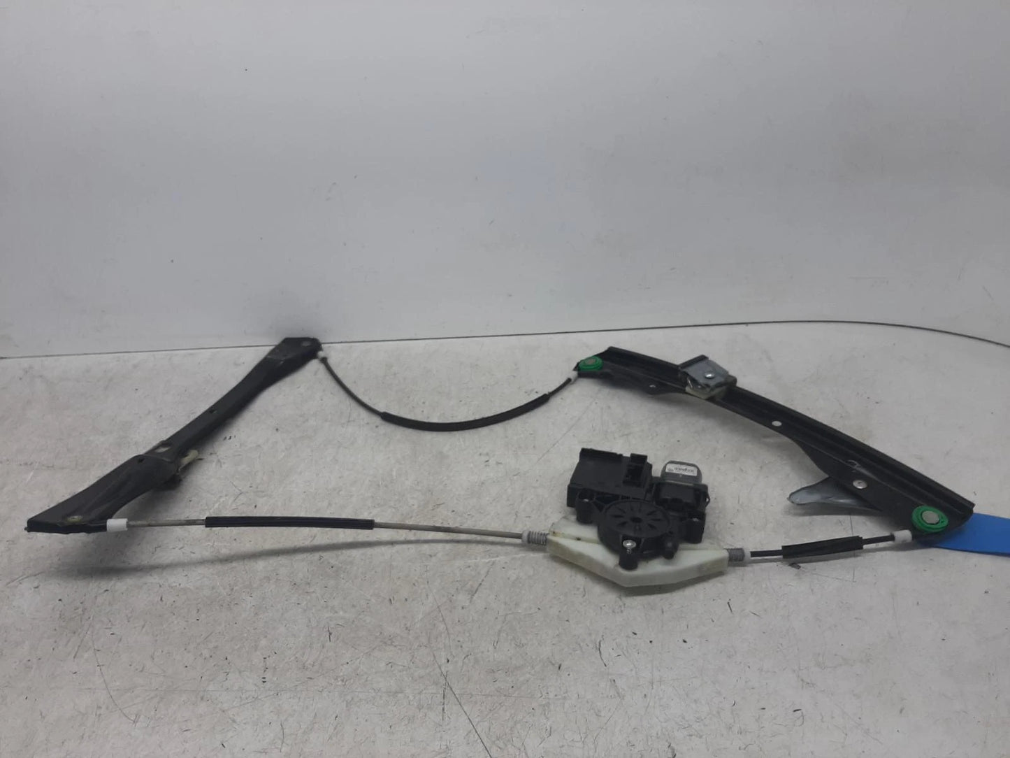 Volkswagen Passat Window Regulator Front Drivers Side