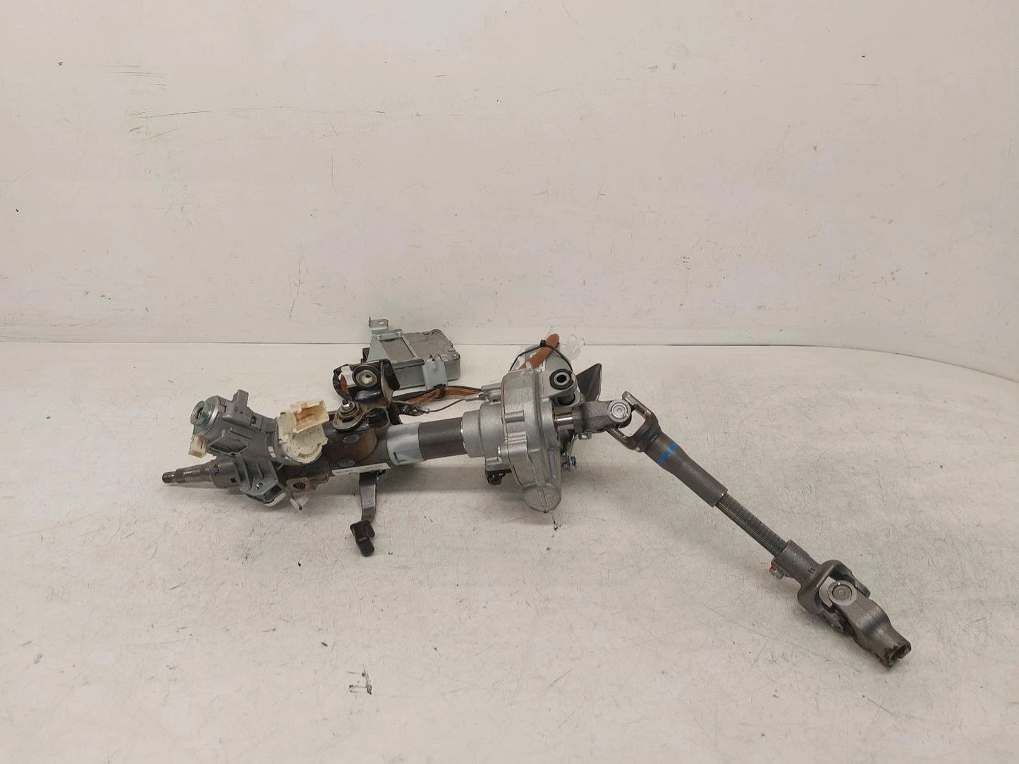 Toyota Yaris Mk3 (XP130) Power Steering Column