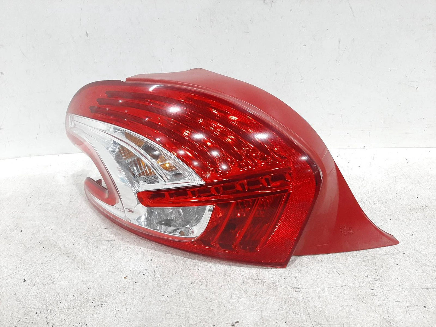 Peugeot 208 Mk1 N/S Passengers Left Rear Taillight Tail Light