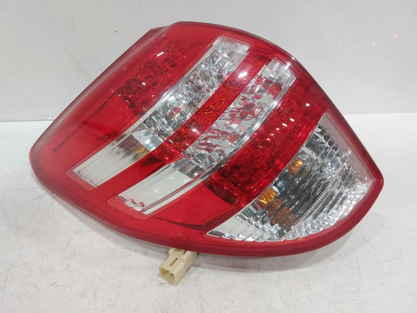 Toyota Rav Mk3 N/S Passengers Left Rear Taillight Tail Light