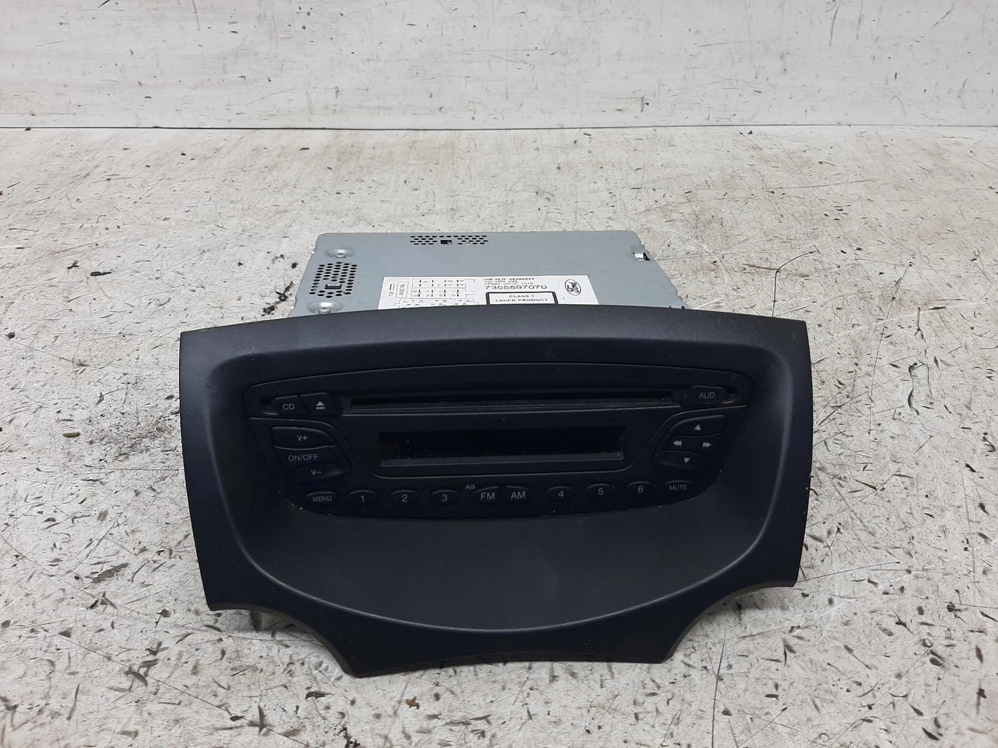 Ford Ka Mk2 OEM Radio/CD/Stereo Head Unit No Code Available