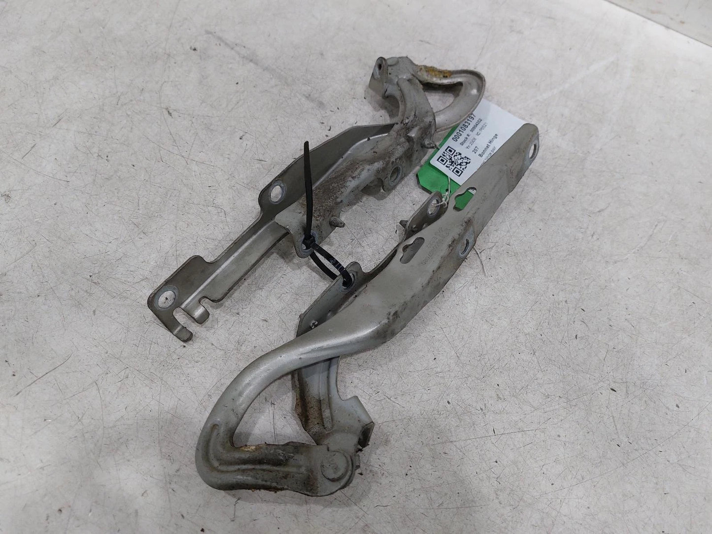 Peugeot 207 Mk1 Pair Bonnet Hinge