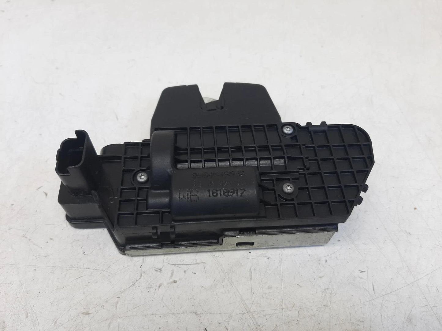 Peugeot 208 Mk1 Tailgate Lock Assembly