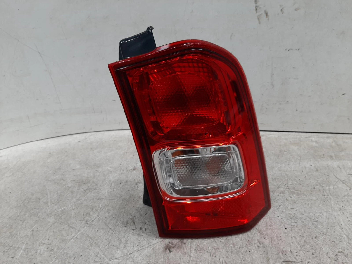 Suzuki Ignis Mk2 (FF21S) RHD O/S Drivers Right Rear Taillight Tail Light