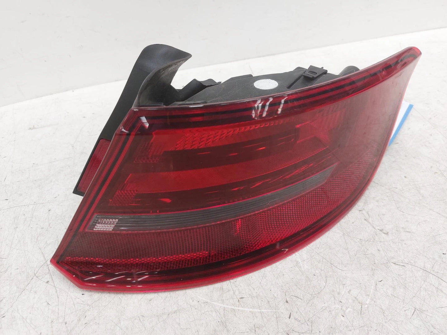 Audi A3 Mk3 (8V) O/S Drivers Right Rear Outer Taillight Tail Light