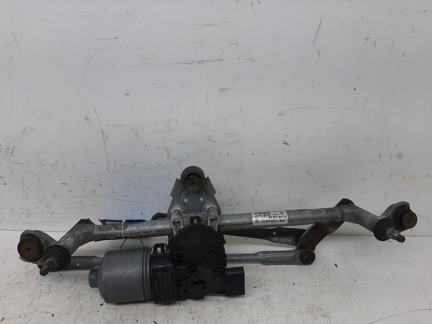 Volkswagen Up Mk1 Bosch Front Wiper Motor With Rack