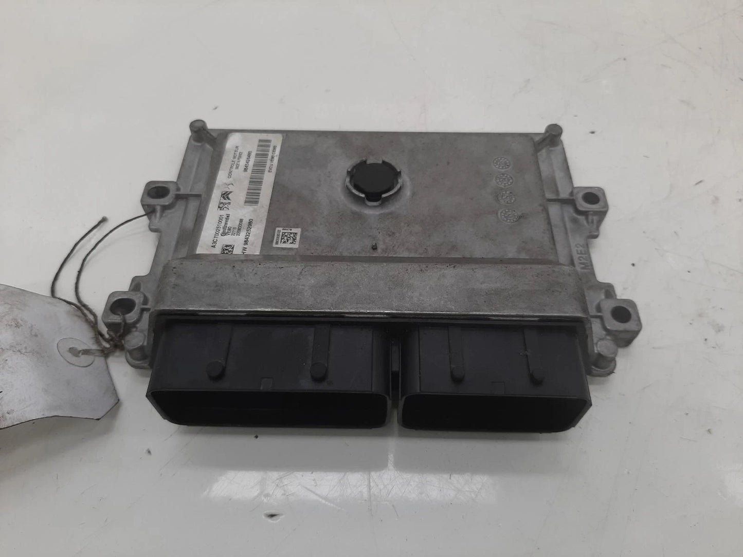 Peugeot 208 Mk2 ECU Engine Control Unit Kit Parts