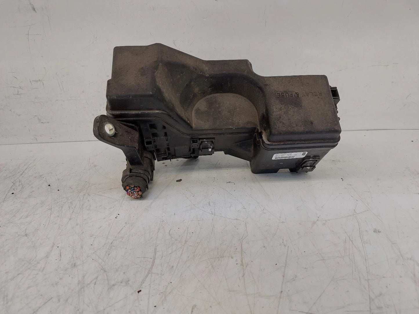 Peugeot 108 Mk1 Main Fuse Box