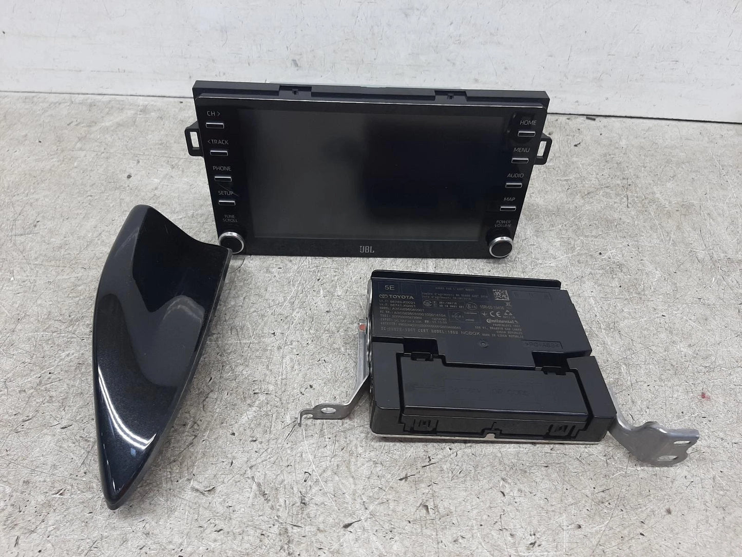 Toyota Yaris Mk4 SAT. NAV. UNIT Satellite Navigation Head Unit