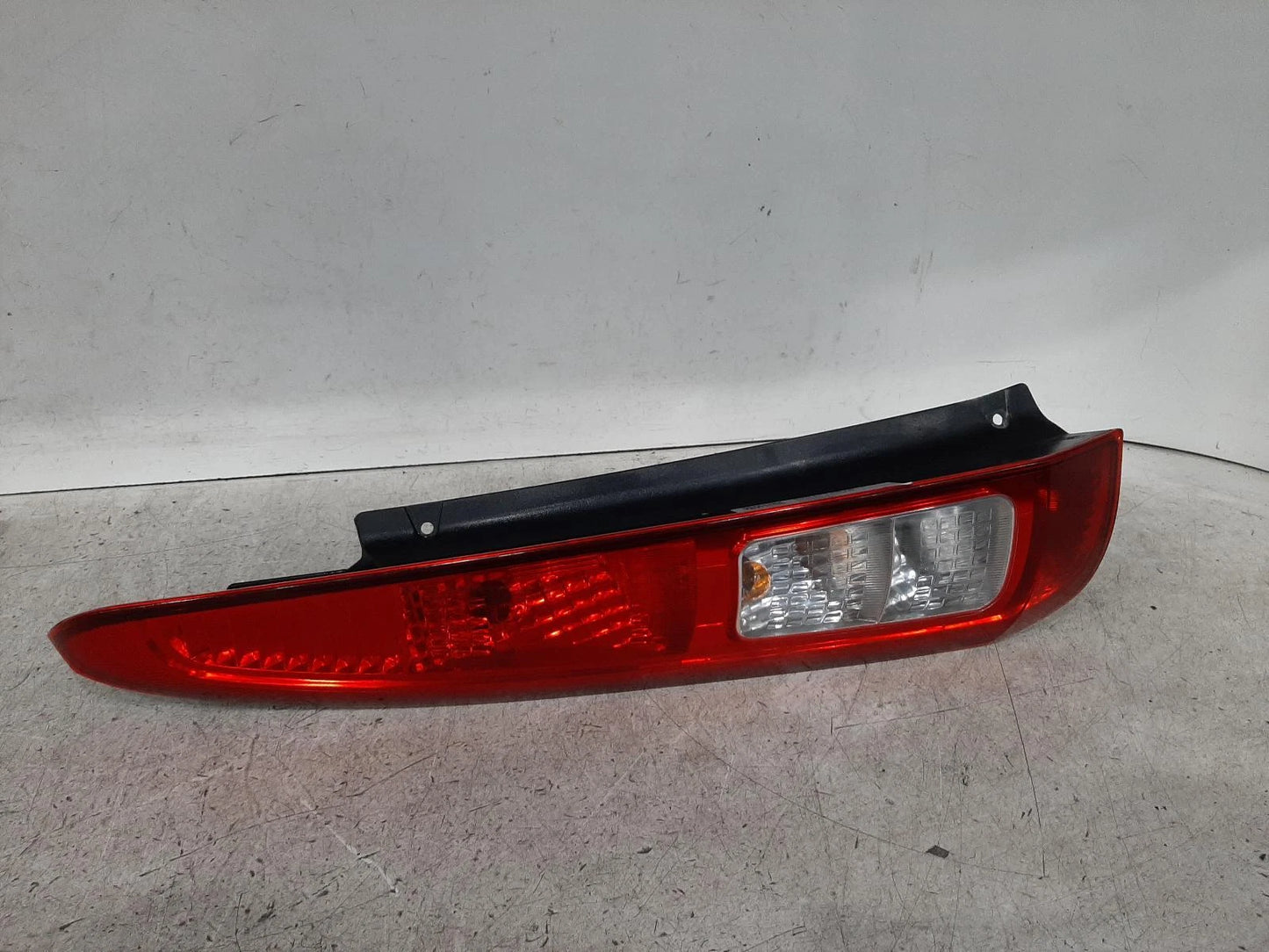 Ford Fusion Mk1 Facelift N/S Passengers Left Rear Taillight Tail Light