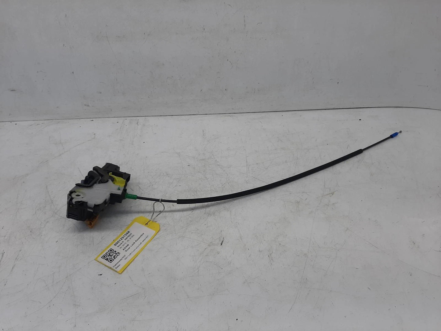 Opel Adam Mk1 N/S Passenger Left Front Door Lock Assembly