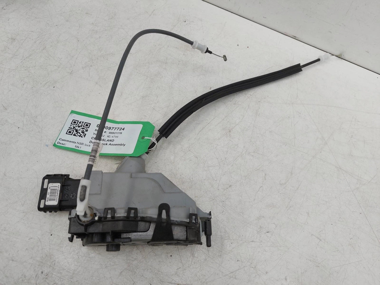 Opel Crossland Mk1 N/S Left Rear Door Lock Assembly