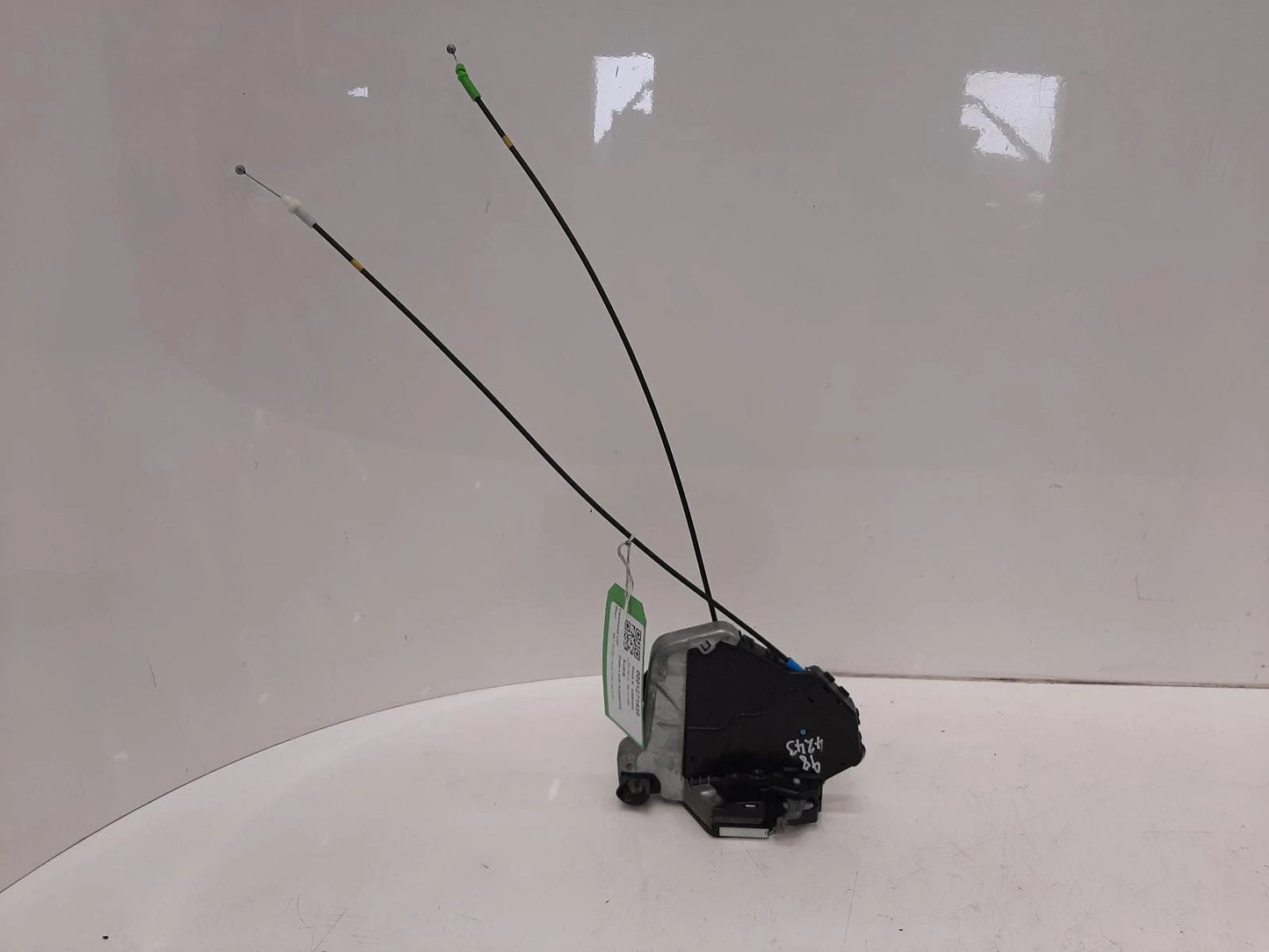 Toyota Auris Mk1 (E150) Right Front Door Lock Assembly