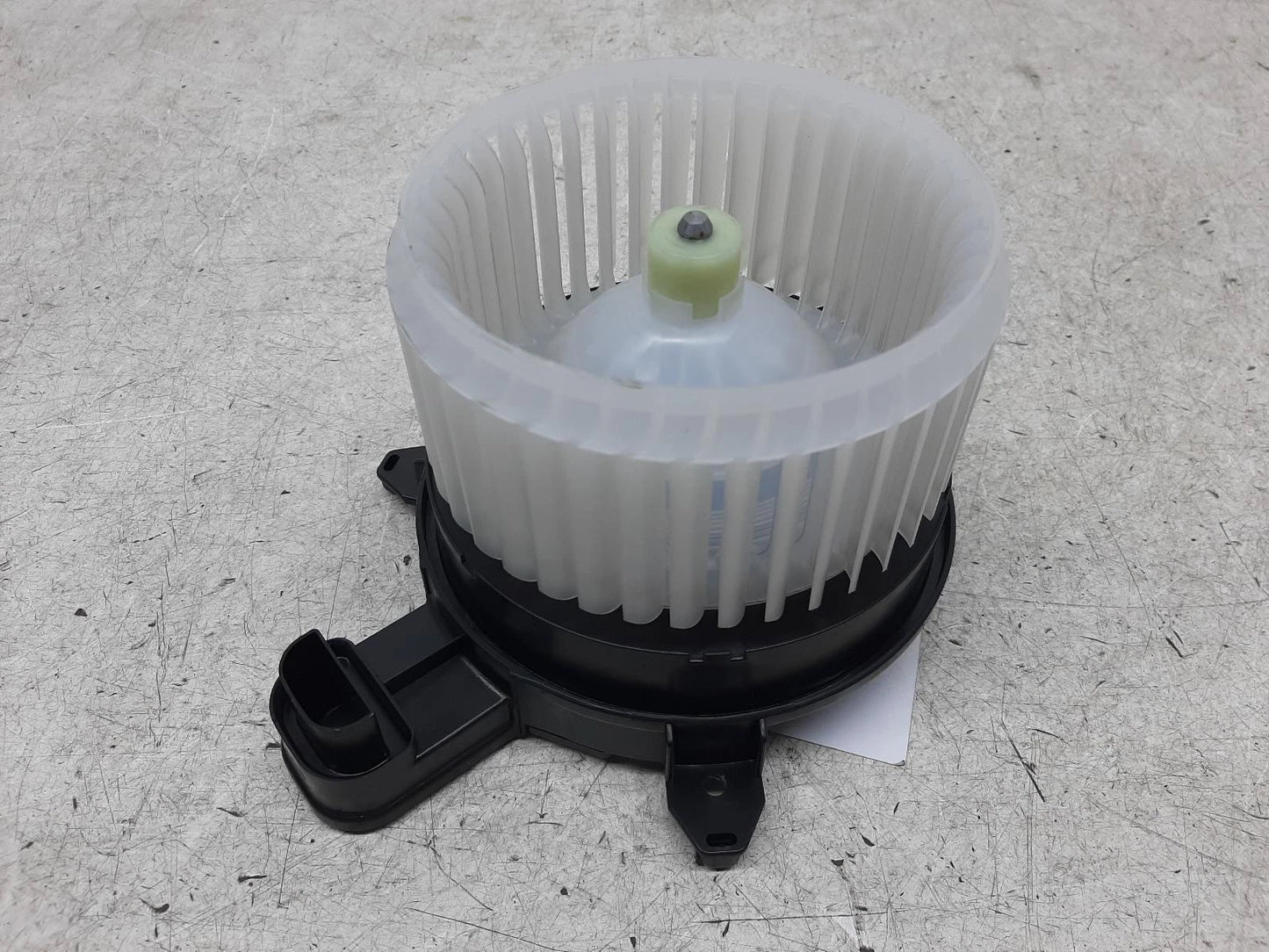 Toyota Yaris Cross Mk1 HEATER MOTOR/ASSY Blower Fan Assembly