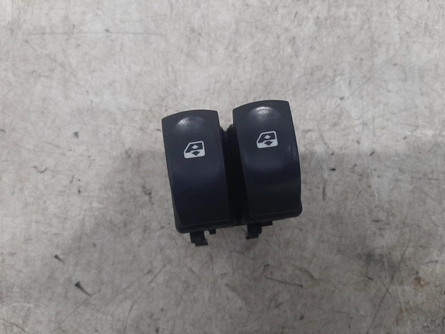 Renault Clio Drivers Master Window Switches