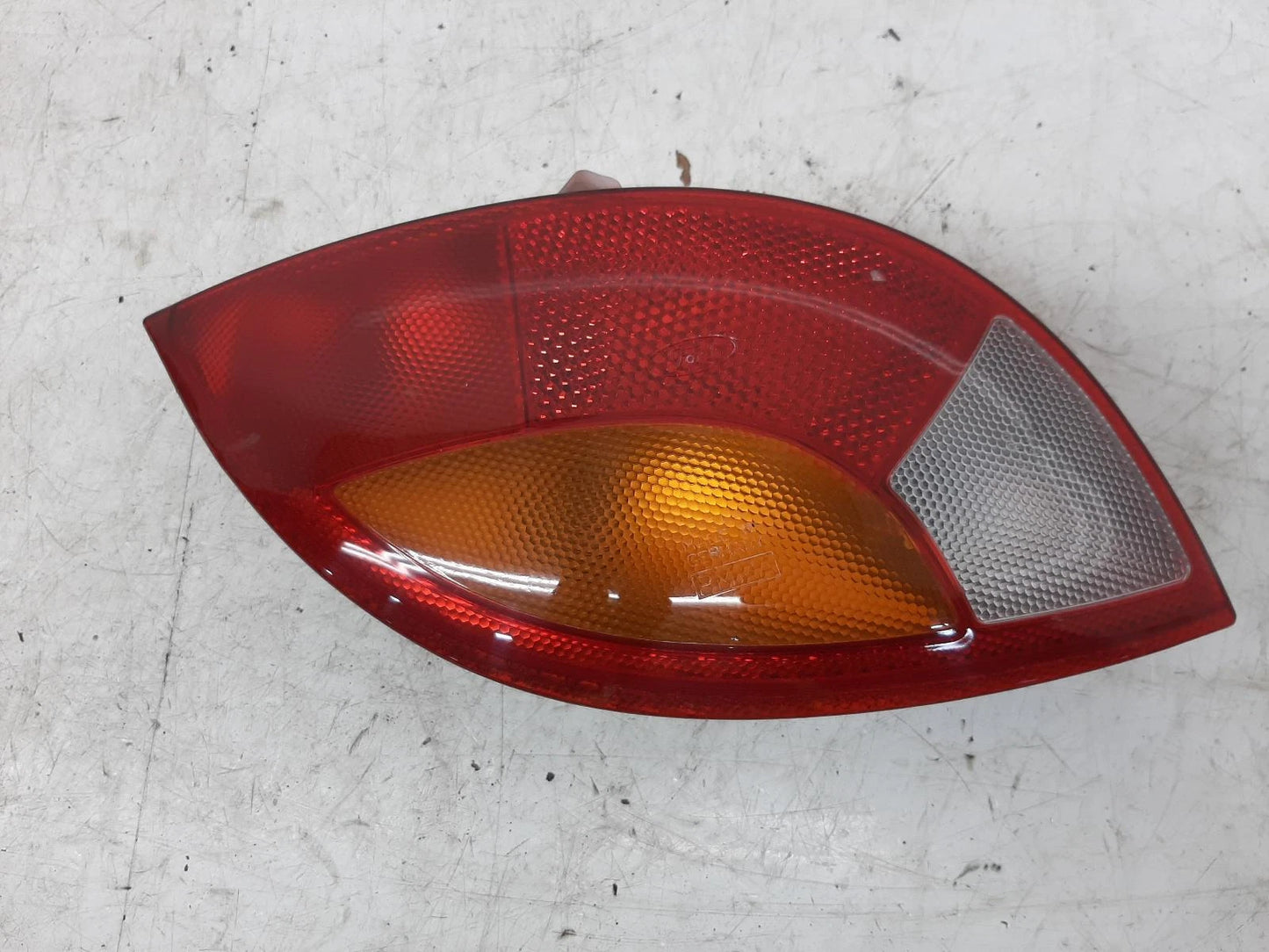 Ford Ka Mk1 N/S Passengers Left Rear Bulb Type Taillight Tail Light