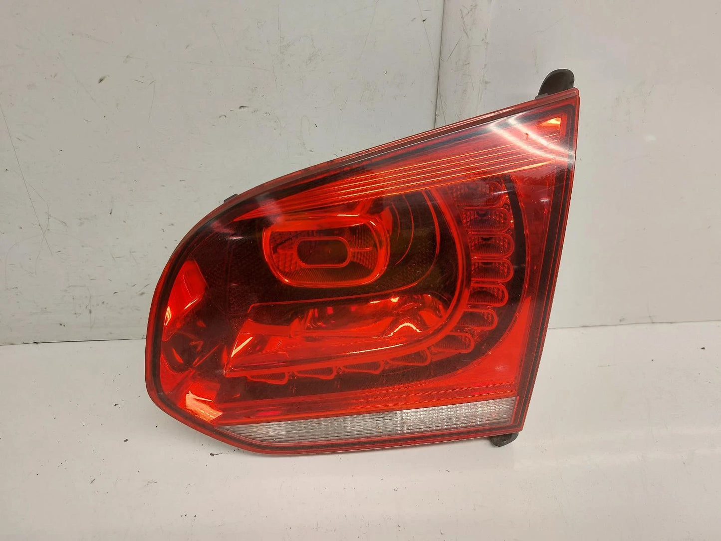 Volkswagen Golf Mk6 5K O/S Drivers Right Rear Inner Taillight Tail Light