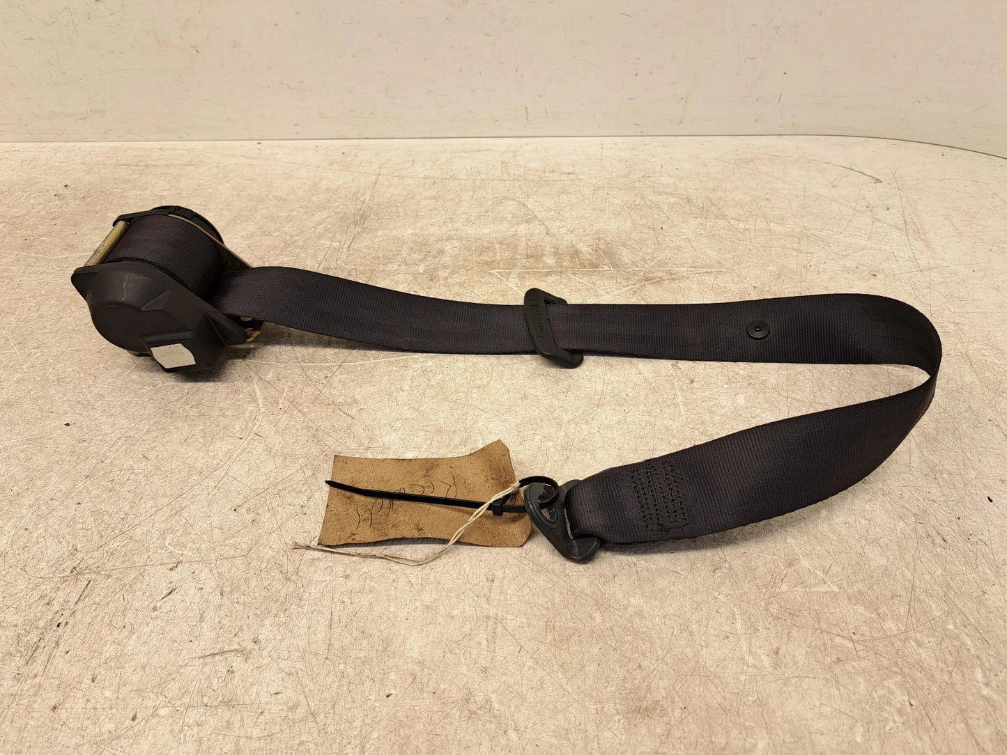 Peugeot 406 Outer Rear Right Drivers Seat Belt