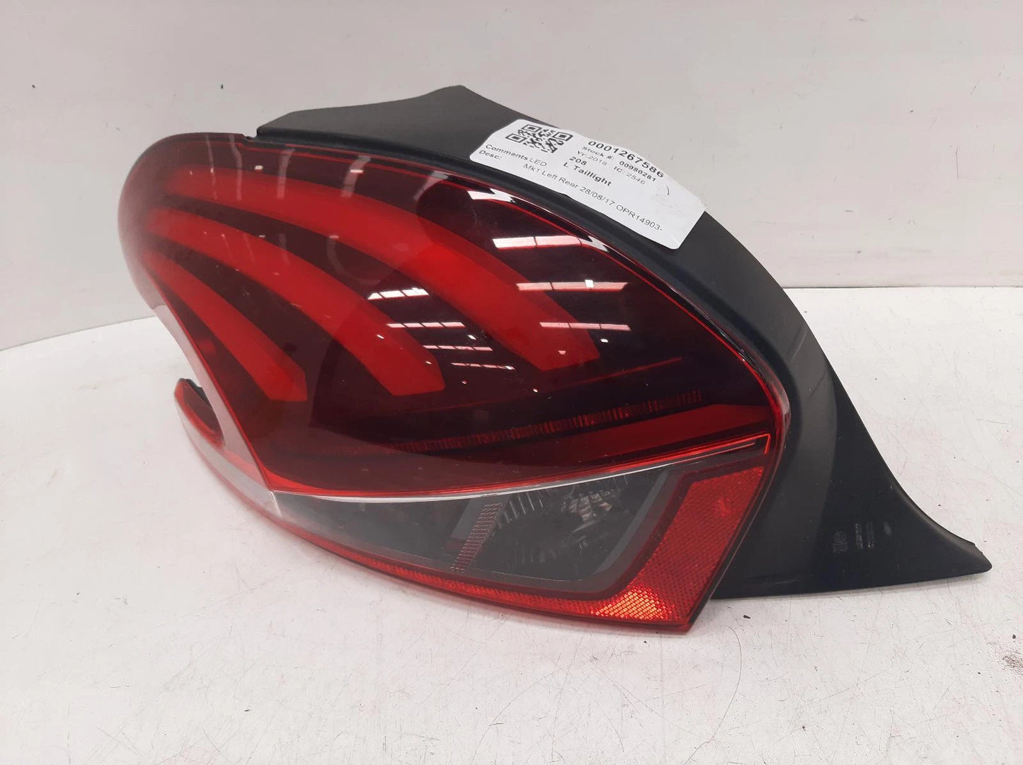 Peugeot 208 Mk1 N/S Passengers Left Rear Taillight Tail Light 98256012800