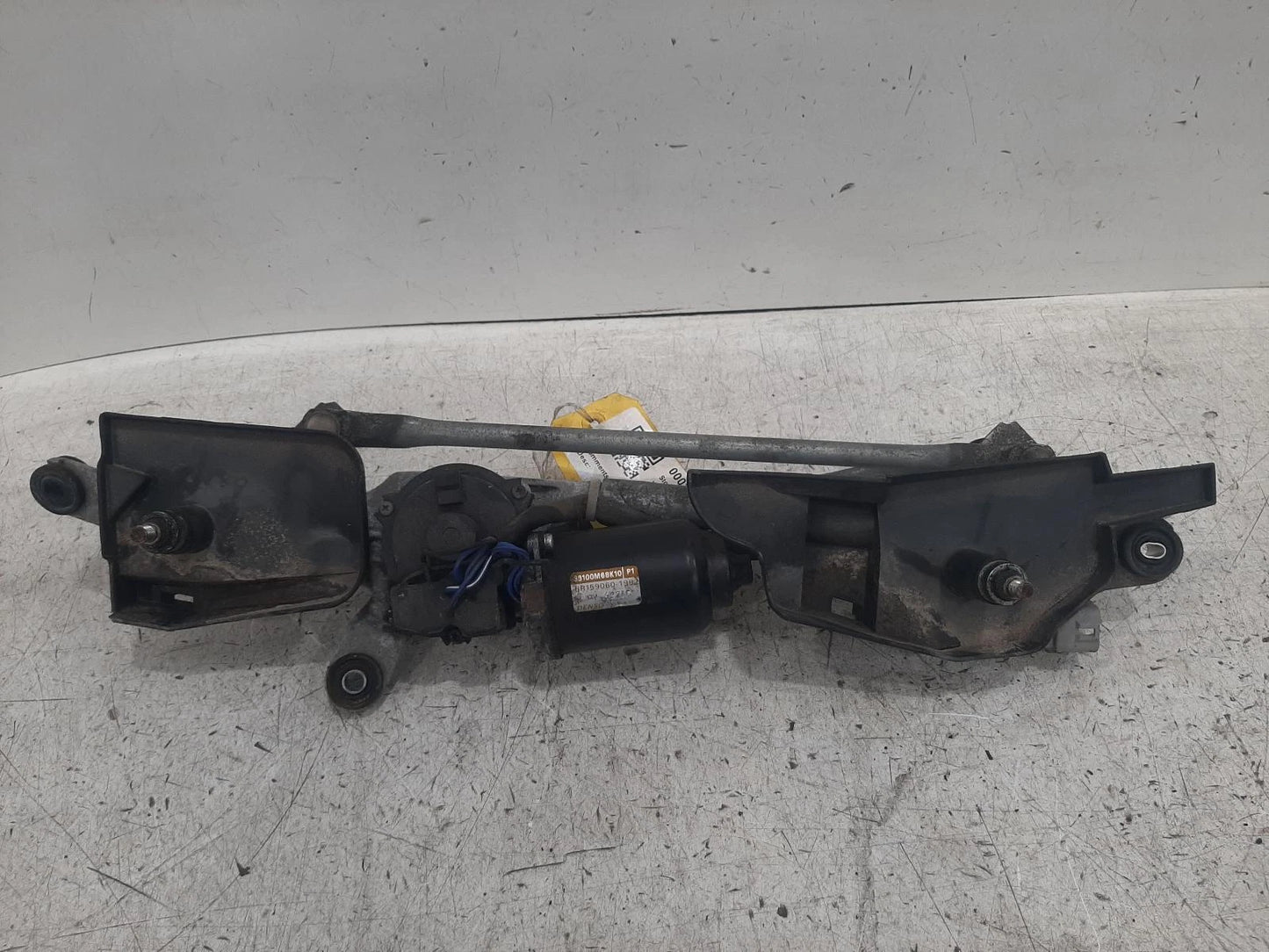 Suzuki Alto Mk5 (HA25) Front Wiper Motor Assy With Linkage
