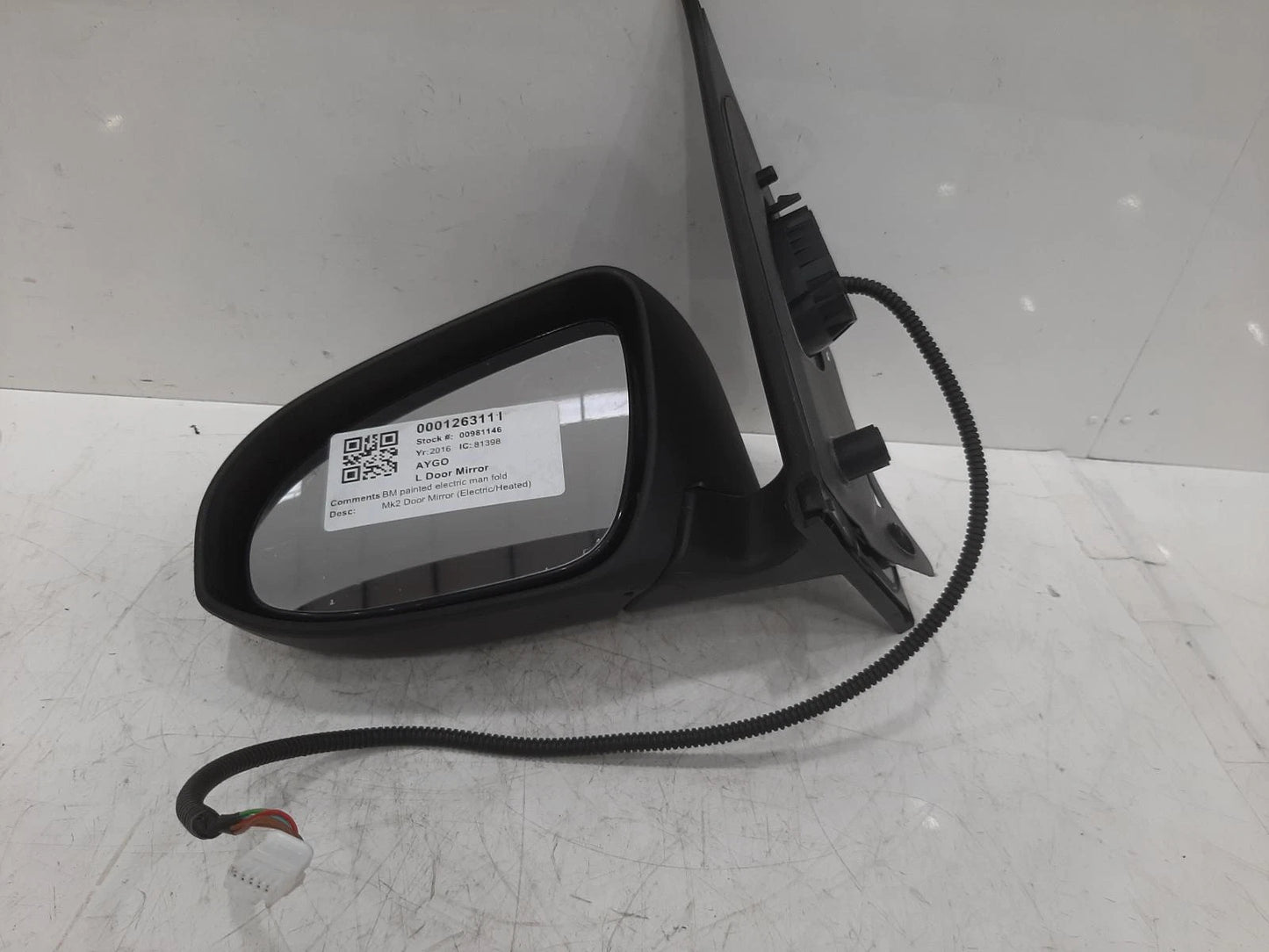 Toyota Aygo Mk2 Blue N/S Passengers Left Door Wing Mirror