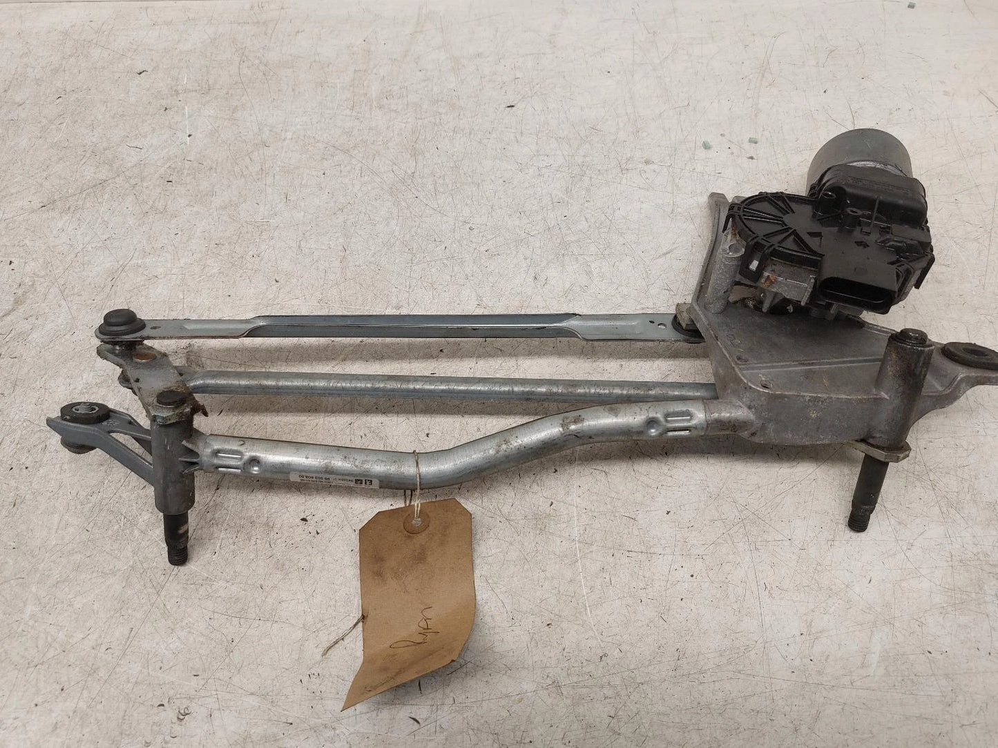 Peugeot 207 Mk1 BOSCH Front Wiper Motor With Linkage/Rack