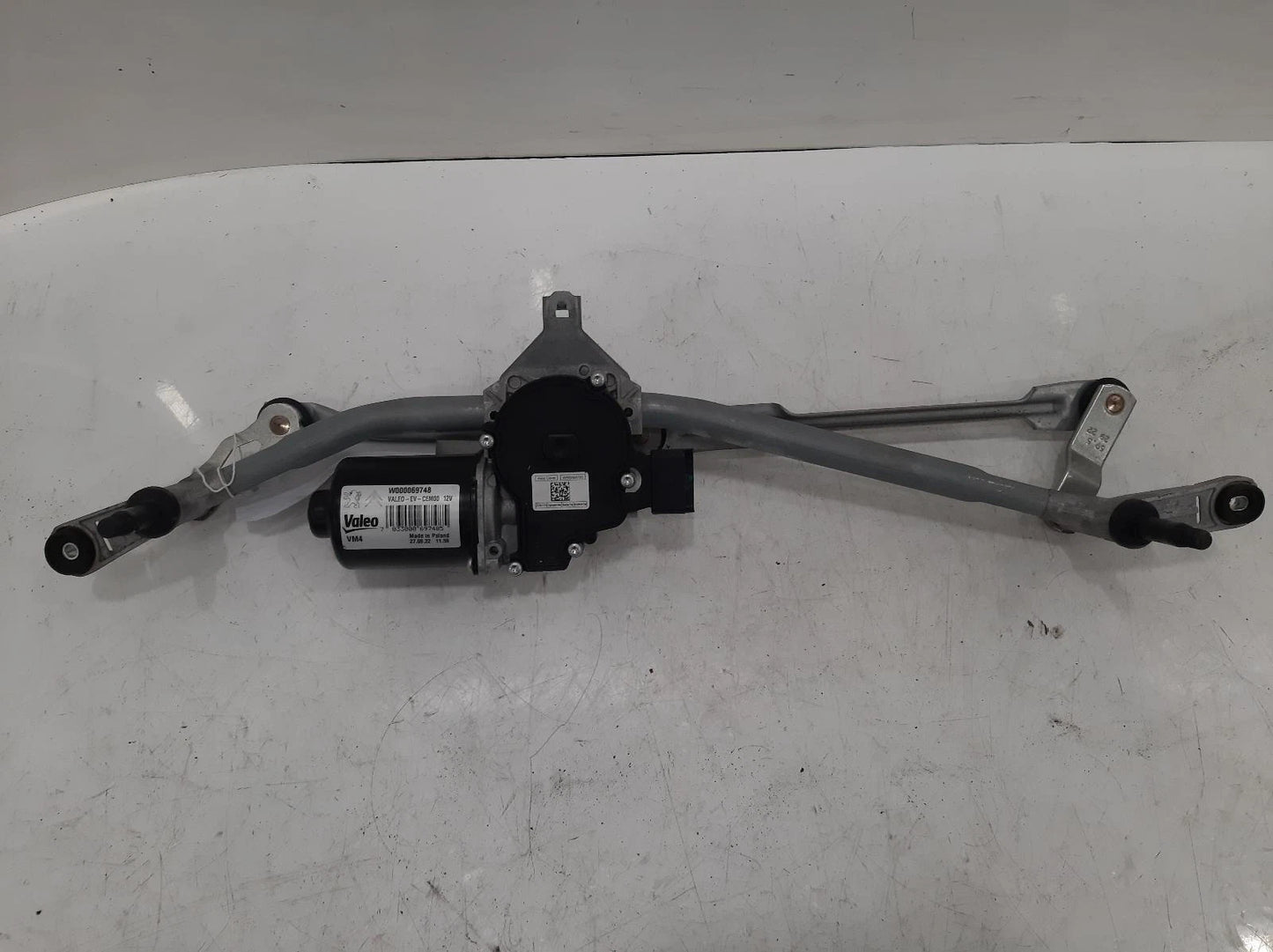 Peugeot Expert Mk3 Valeo Front Wiper Motor With Linkage